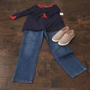 NWT! Navy maternity top with red-orange trim